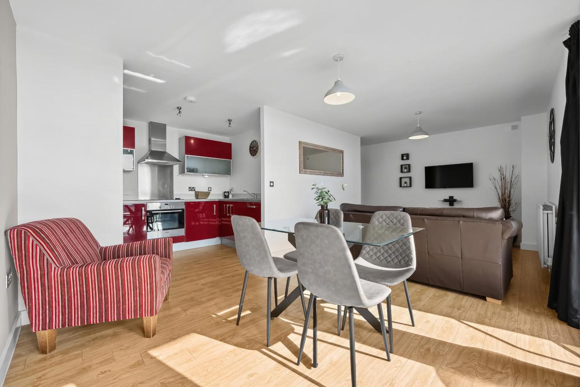 Cotels At Vizion Serviced Apartments, Superfast Broadband, Central Location, Free Parking, Fully Equipped Kitchen Милтон-Кейнс Экстерьер фото
